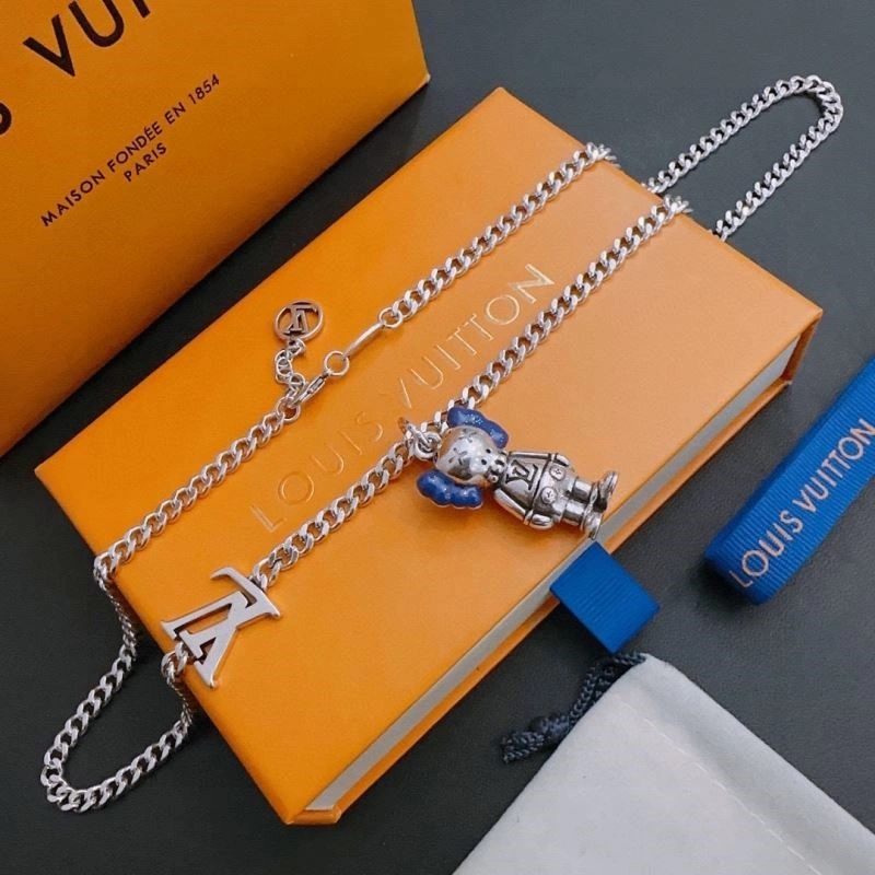 Louis Vuitton Necklaces Durable 249374