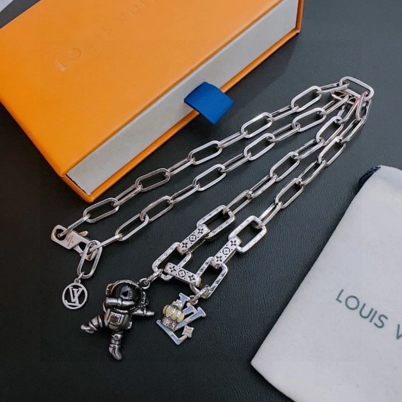 Louis Vuitton Necklaces Sustainable 249355