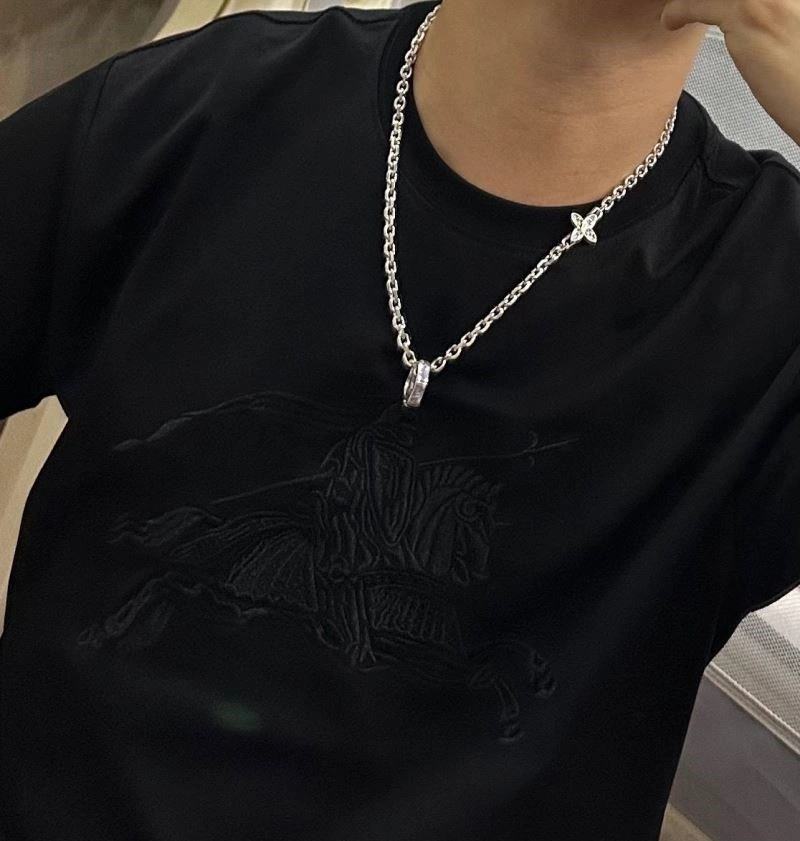 Louis Vuitton Necklaces Durable 249363