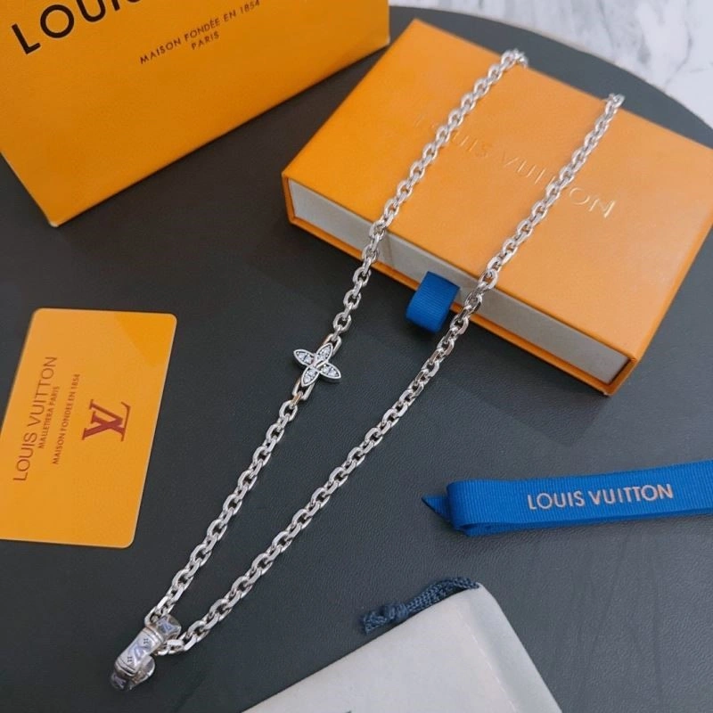 Louis Vuitton Necklaces Durable 249363