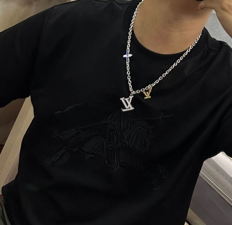 Modern Louis Vuitton Necklaces 249368