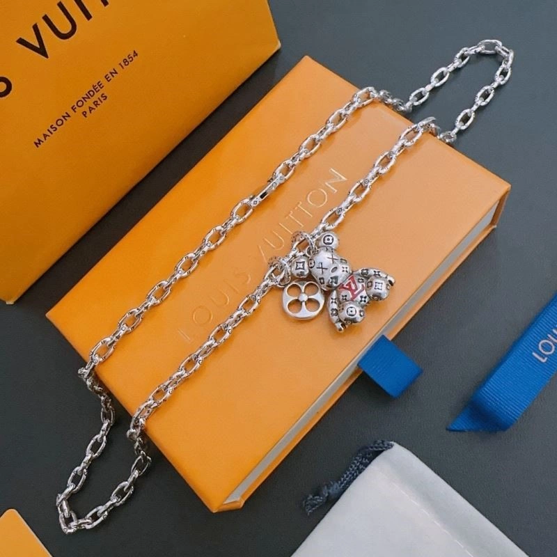 Louis Vuitton Necklaces Stretchable 249369