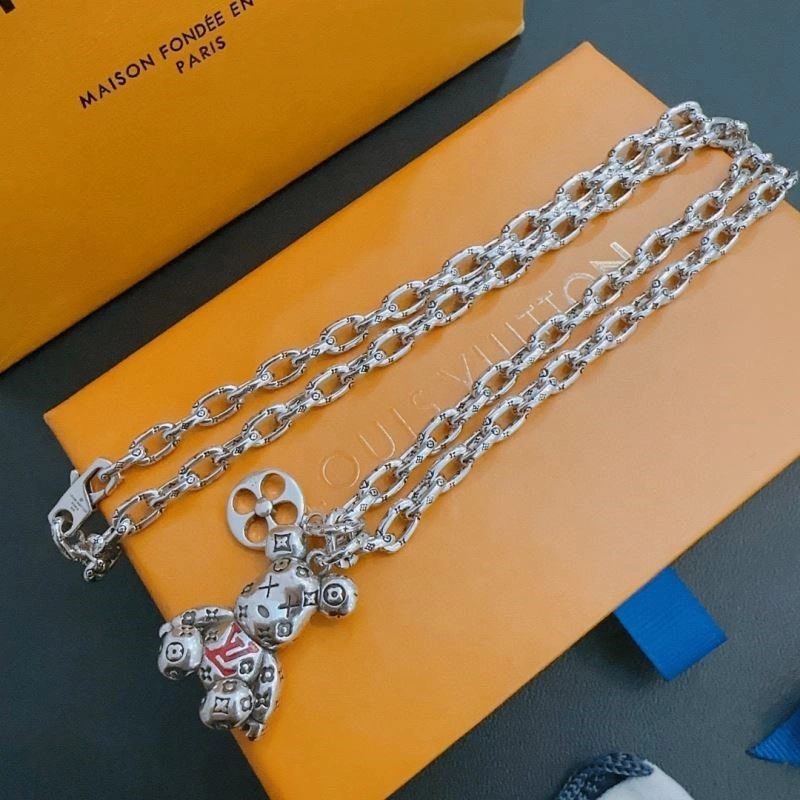 Louis Vuitton Necklaces Stretchable 249369