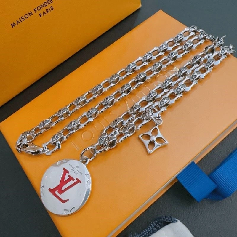 Louis Vuitton Necklaces HighPerformance 249365