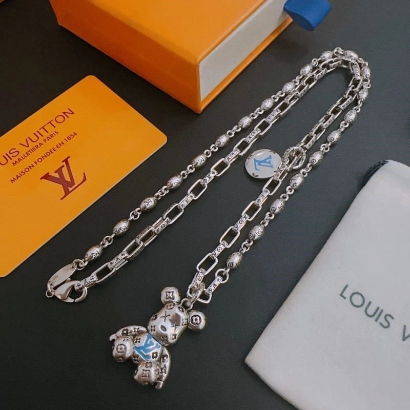 Louis Vuitton Necklaces Premium 249359
