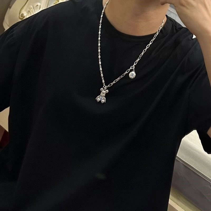 Louis Vuitton Necklaces Premium 249359
