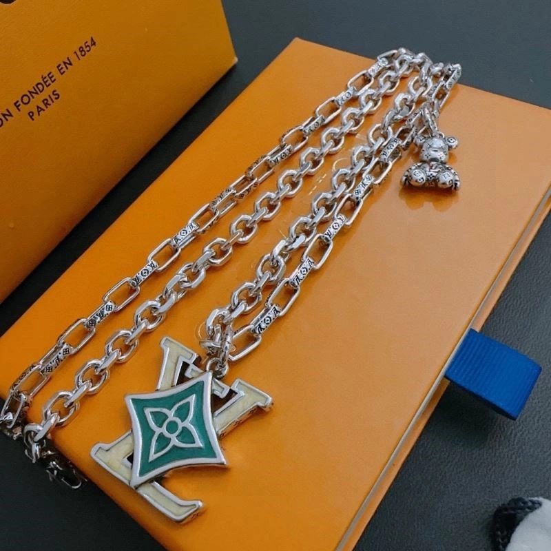 Louis Vuitton Necklaces Lightweight 249349