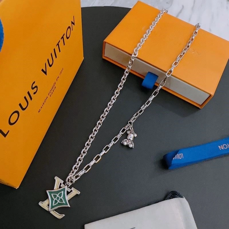 Louis Vuitton Necklaces Lightweight 249349