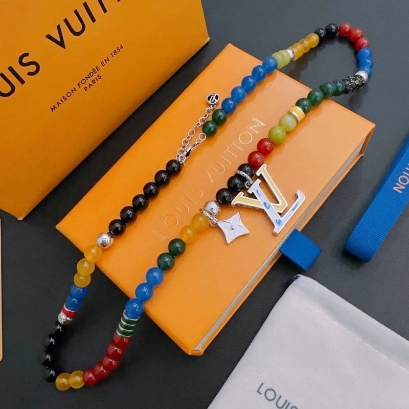 Louis Vuitton Necklaces Packable 249348