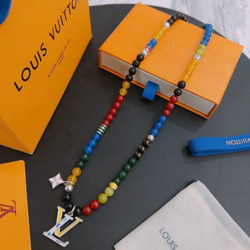 Louis Vuitton Necklaces Packable 249348