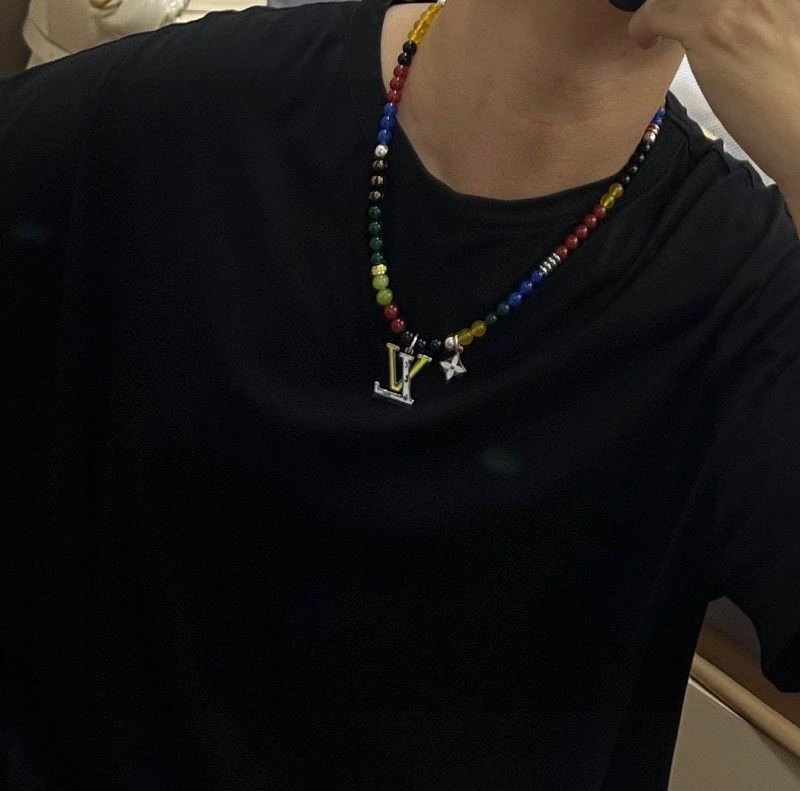 Louis Vuitton Necklaces Packable 249348
