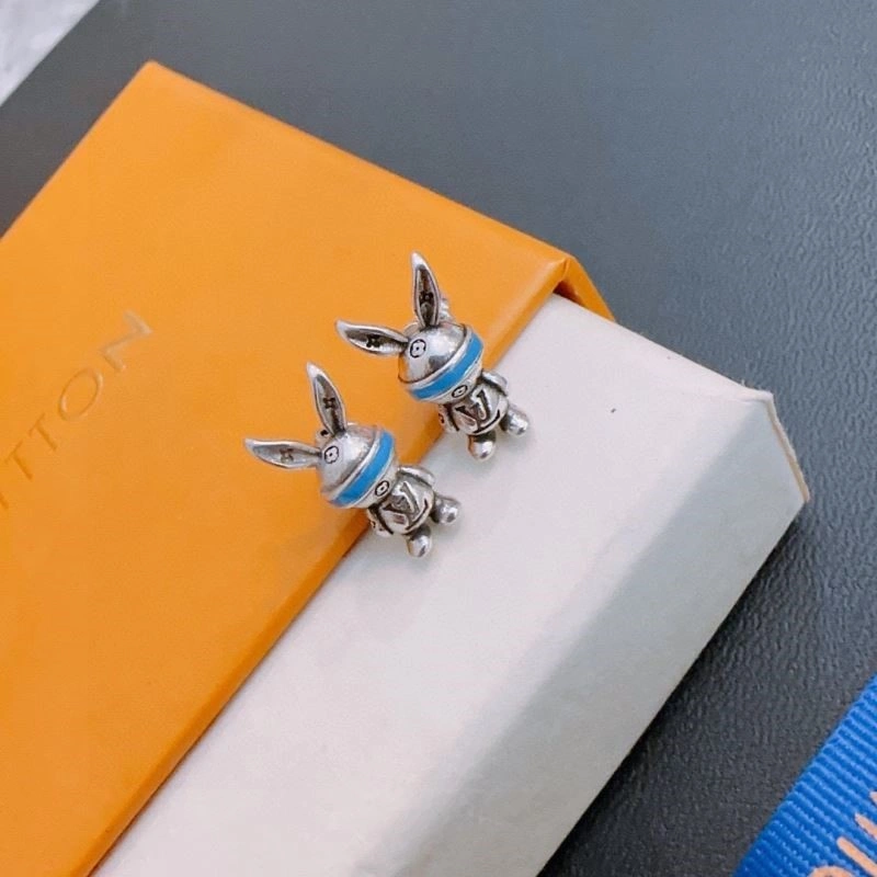 Functional Louis Vuitton Necklaces 249345