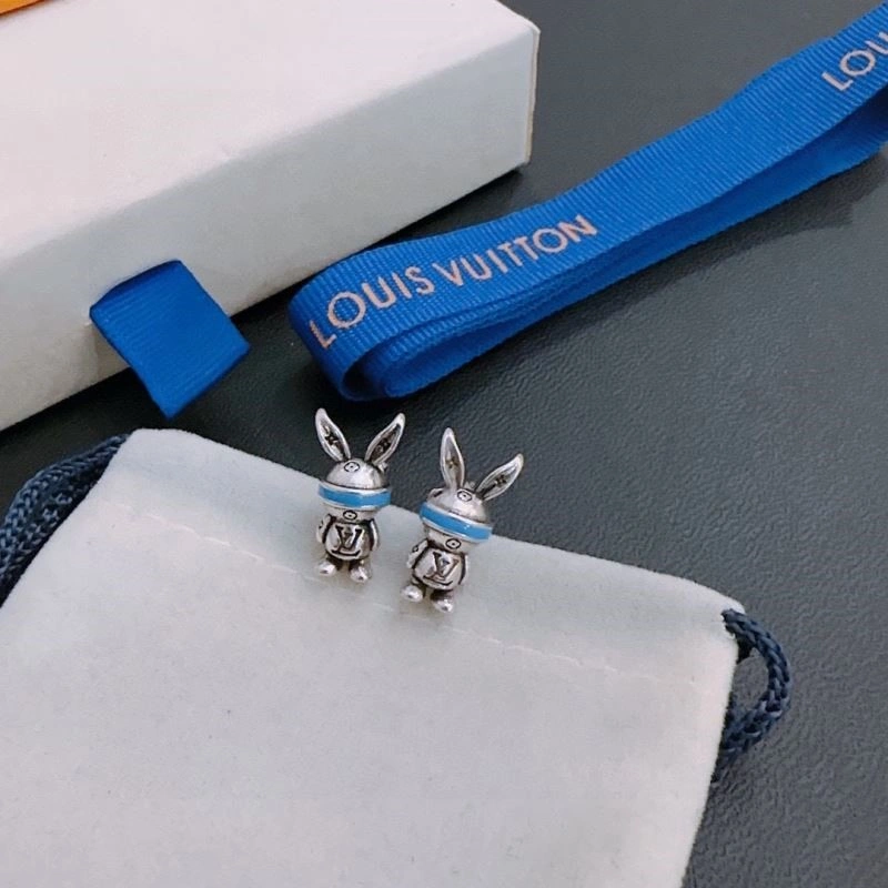 Functional Louis Vuitton Necklaces 249345