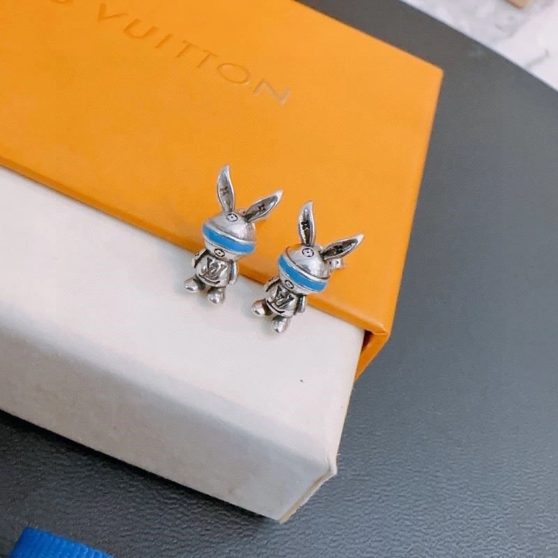 Functional Louis Vuitton Necklaces 249345