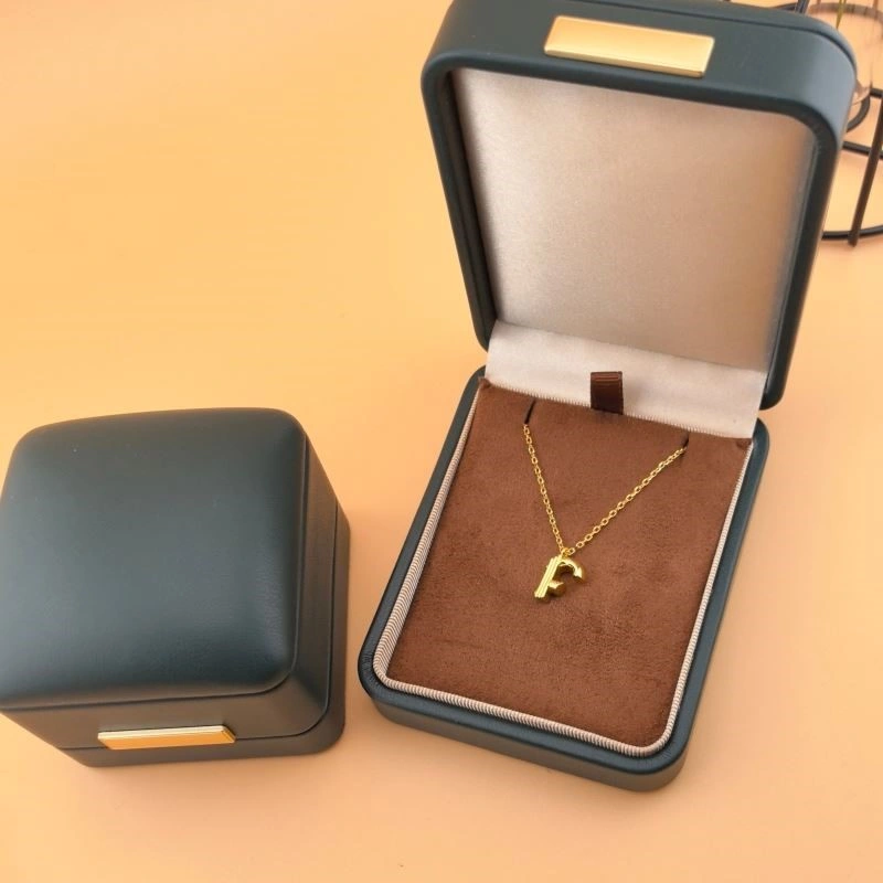 Louis Vuitton Necklaces TravelReady 249343