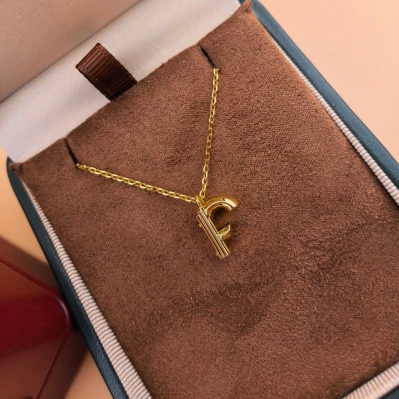 Louis Vuitton Necklaces TravelReady 249343