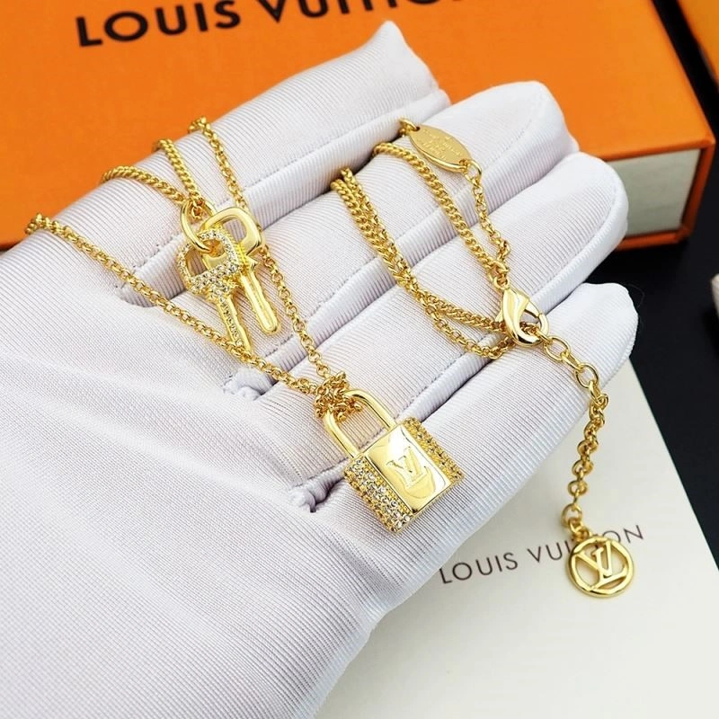 Sustainable Louis Vuitton Necklaces 249331