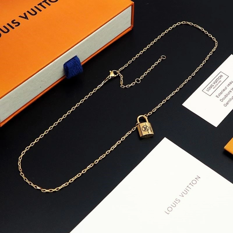 Louis Vuitton Necklaces AllSeason 249326