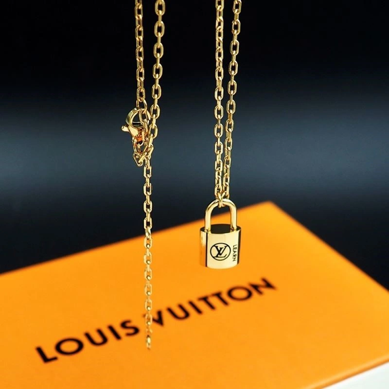 Louis Vuitton Necklaces AllSeason 249326