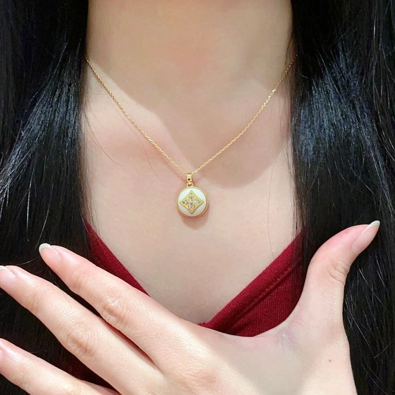 Louis Vuitton Necklaces FastDry 249337