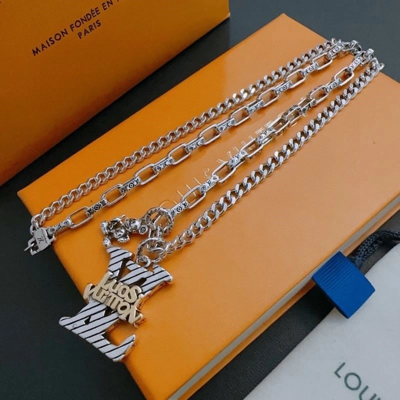 TimelessDesign Louis Vuitton Necklaces 249323