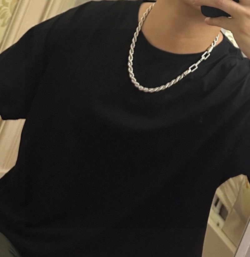 Reliable Louis Vuitton Necklaces 249339