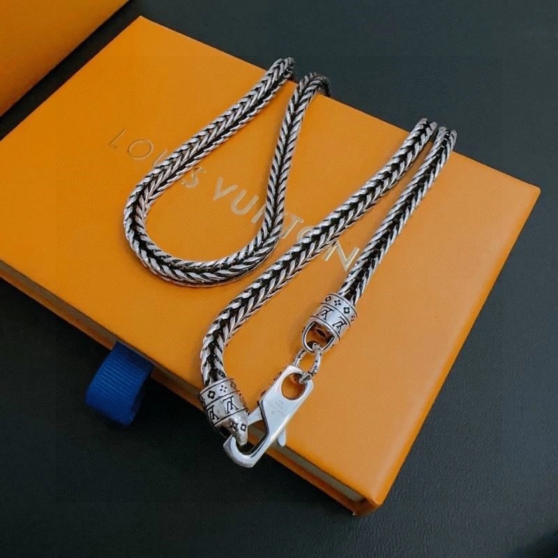 Louis Vuitton Necklaces Tailored 249315