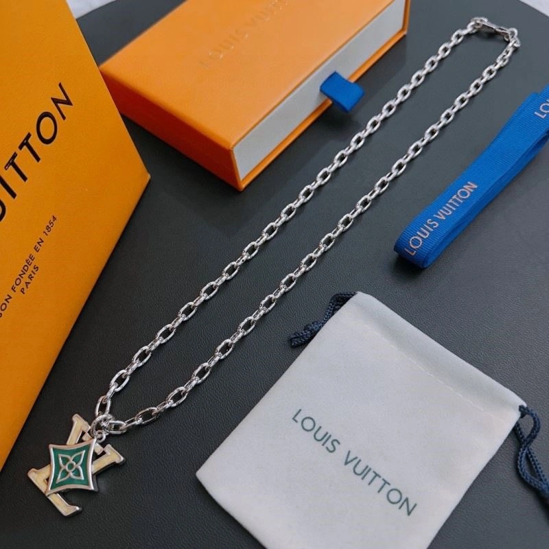 Louis Vuitton Necklaces Unique 249329