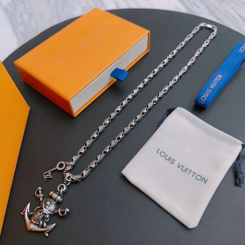 Louis Vuitton Necklaces EasyMatch 249316