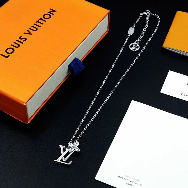 Efficient Louis Vuitton Necklaces 249341