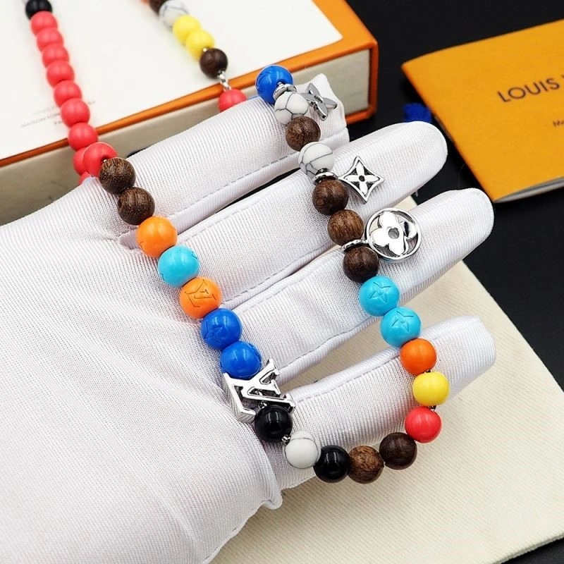 Classic Louis Vuitton Necklaces 249342