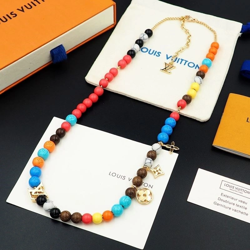Trendsetting Louis Vuitton Necklaces 249330