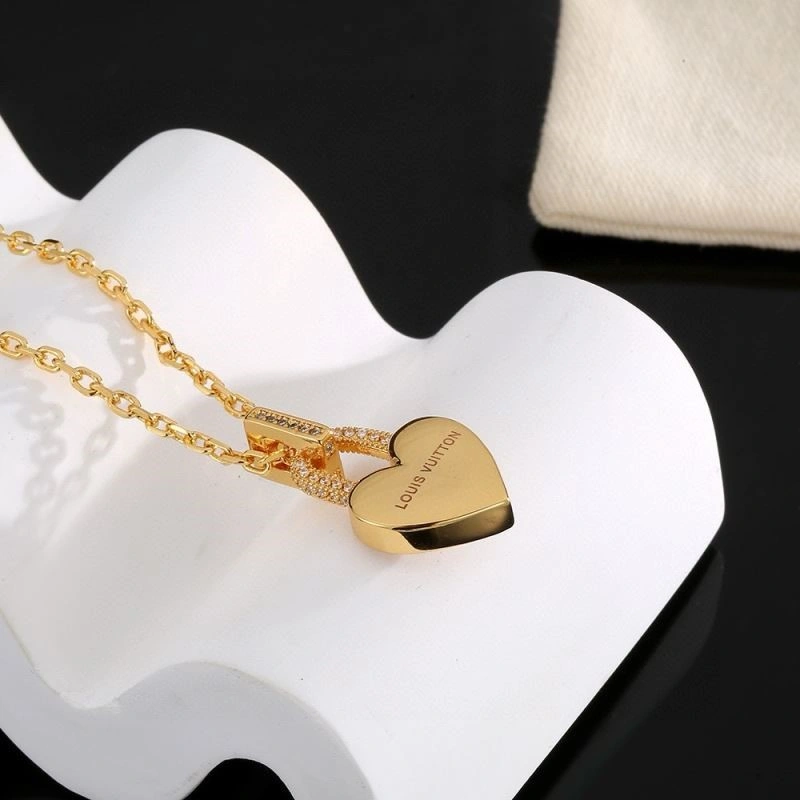 Louis Vuitton Necklaces EasyCare 249312