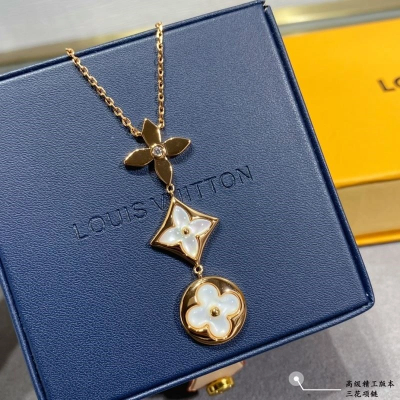 Refined Louis Vuitton Necklaces 249319