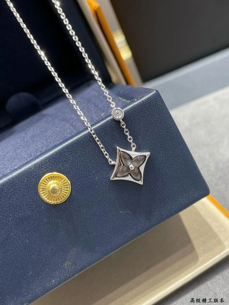Louis Vuitton Necklaces Reliable 249307