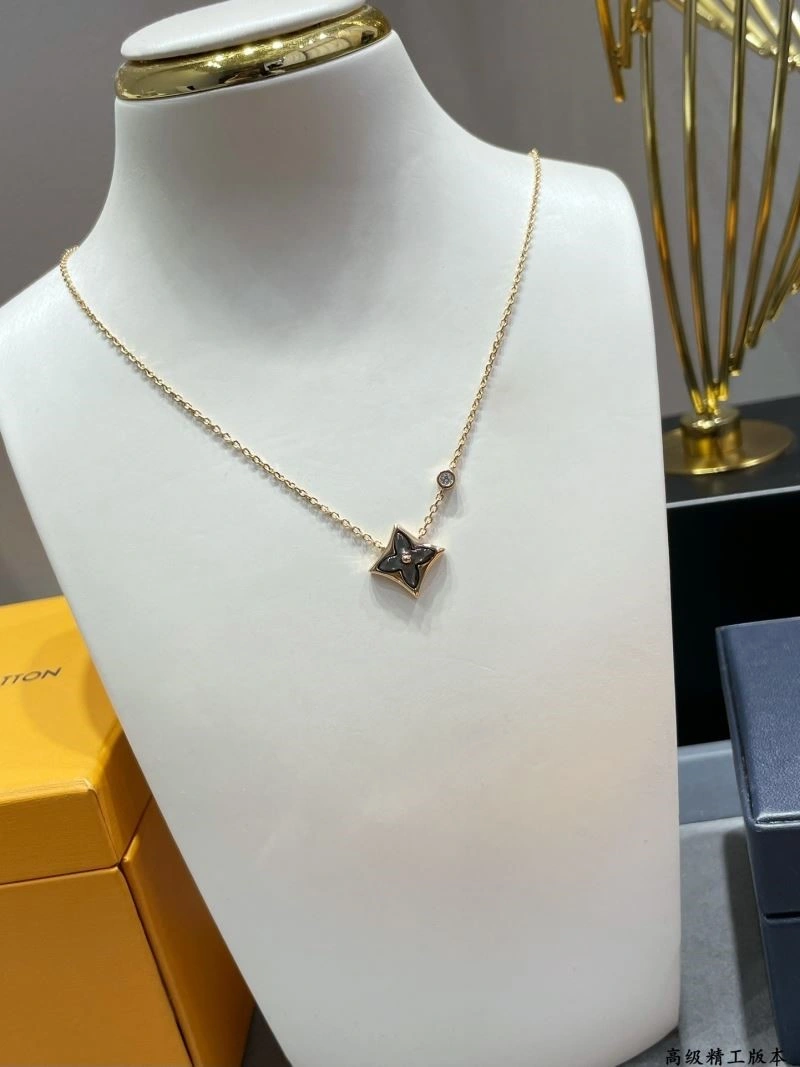 Louis Vuitton Necklaces Reliable 249307