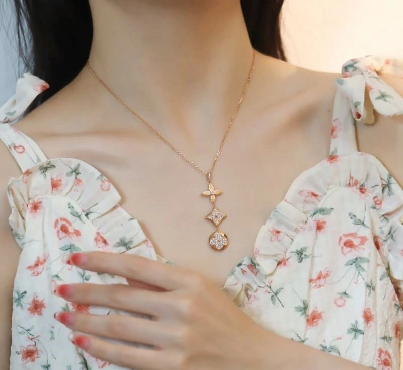 Louis Vuitton Necklaces Comfortable 249283