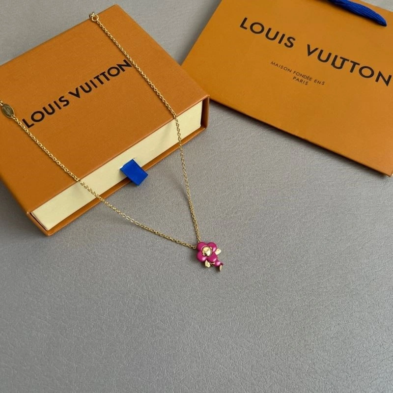 Louis Vuitton Necklaces ZipUp 249278