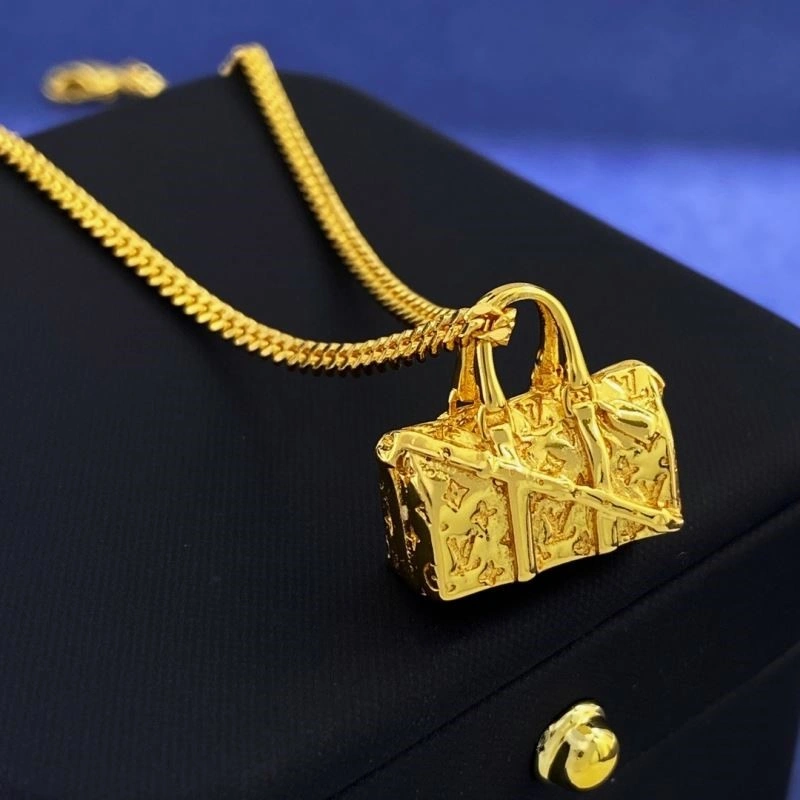 Louis Vuitton Necklaces OnTrend 249304
