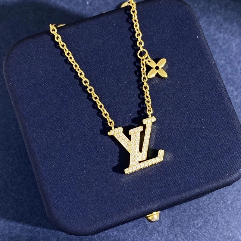 Louis Vuitton Necklaces Timeless 249289
