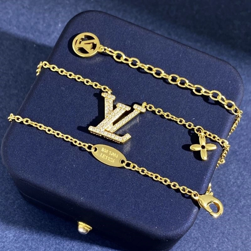 Louis Vuitton Necklaces Timeless 249289