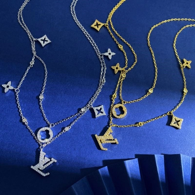 Louis Vuitton Necklaces Neat 249272