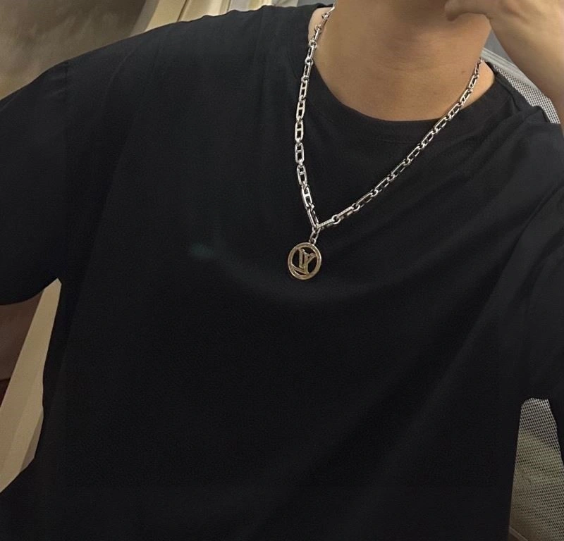 Modern Louis Vuitton Necklaces 249292