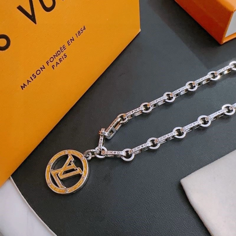 Modern Louis Vuitton Necklaces 249292