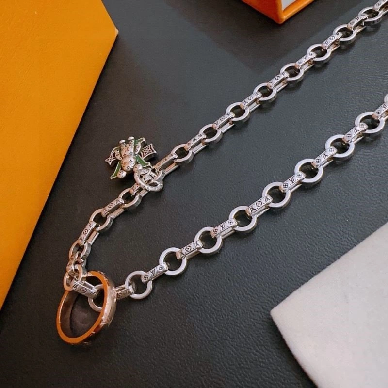 Chic Louis Vuitton Necklaces 249273