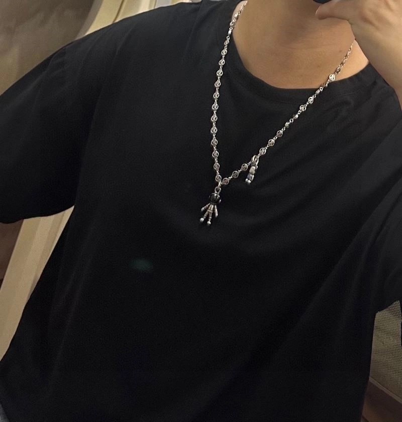 Louis Vuitton Necklaces Resilient 249290