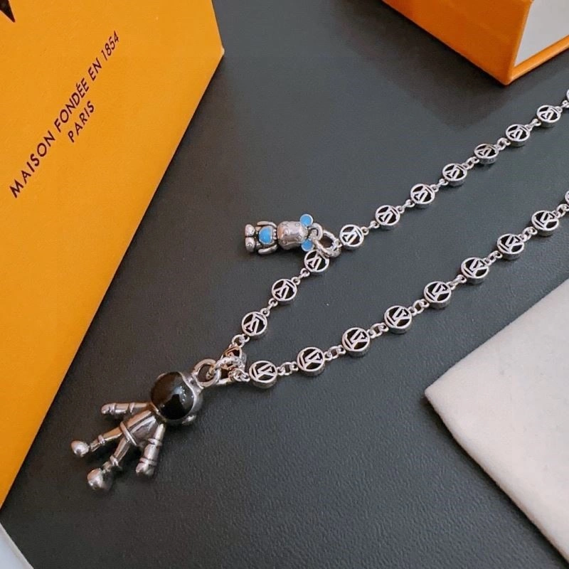 Louis Vuitton Necklaces Resilient 249290