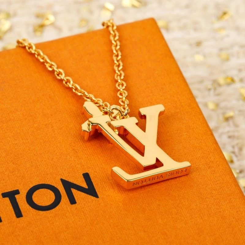 Louis Vuitton Necklaces Casual 249268