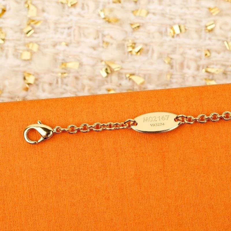 Louis Vuitton Necklaces Casual 249268