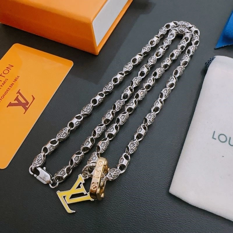 Popular Louis Vuitton Necklaces 249269